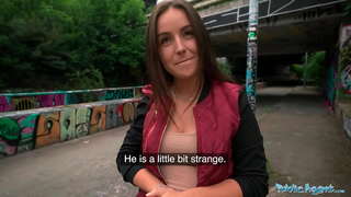 ���აჯარო აგენტი სტუდენტი სარგებლობს მიღების მისი საშოში შეაღწია მძიმე უცხო გარეთ პრაღაში