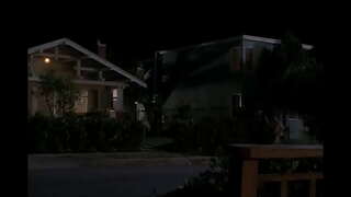 ���ाहेल ग्रीफिथ त्रिगुट मा वटा खुट्टा अन्तर्गत