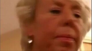 Ã�マチャリからEpikGranny.com 取得しゃる黒人男性が