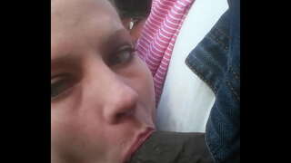 Until Free Kier tin un pasa, esaki ta e forma di pago