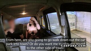 Любительница ilə böyük сиськами olur masaj şəxslər taksi поддельном