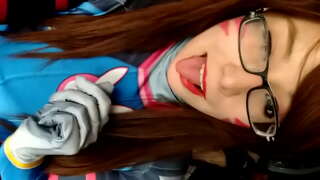 D. VA Overwatch Cosplay USTMAMÒ - Britany Angelus
