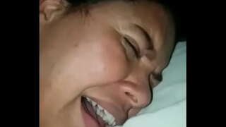 Coroa dando cu ई gozando