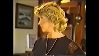 Dona gran amb y. Nois