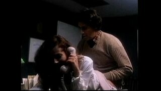 فيرونيكا يحصل سراويل داخلية لها انزلوا الساخنة الشرج في المكتب