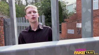 ���ਰਤ ਜਾਅਲੀ ਟੈਕਸੀ ਕਾਲੇ ਬਾਲਾਂ ਵਾਲੀ ਗੋਰੀ ਖੇਡਣ ਫੜਿਆ ਉਸ ਨਾਲ ਚੂਤ ਕੇ ਮੁੰਡਾ ਅਗਲੇ ਘਰ ਦੇ ਦਰਵਾਜ਼ੇ