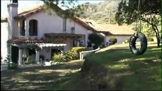 Elite butain Paola Rey yn gwybod sut i chwythu a fuck dick yn gywir