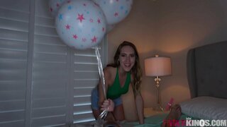 Pa-Sis Donas Tight Pussy Frato sur B-Tago