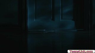 Олен кӹньӹлеш дӓ ӹшке кӹдежӹшкӹжӹ лӓктеш дӓ вес ӹдӹр доно вӓшлиӓлтӓшӓт сӱретлен малай.Тидӹ паштек весӹм дӓ тыргыжланен шыпшалаш тӹнгӓлеш.Ванжен дӓ вара нӹнӹ ӹшке вӹдӹжгӹ 69 киска позы ӹштен.